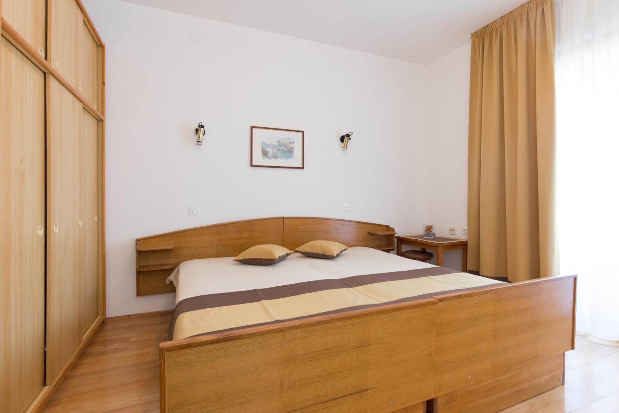 Apartment & Room Dinka, Krk Krk Town Rom bilde